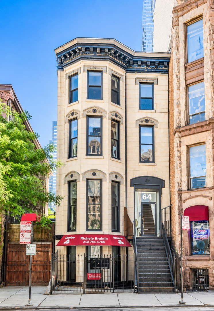 642 N Dearborn Street – photo 1