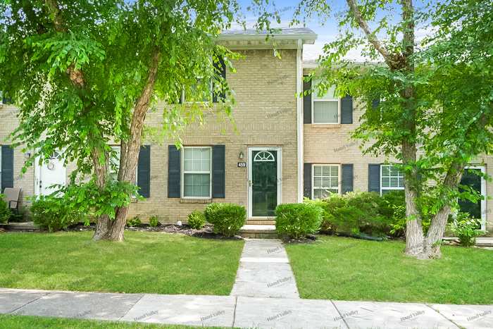 459 Patchen Drive – photo 1