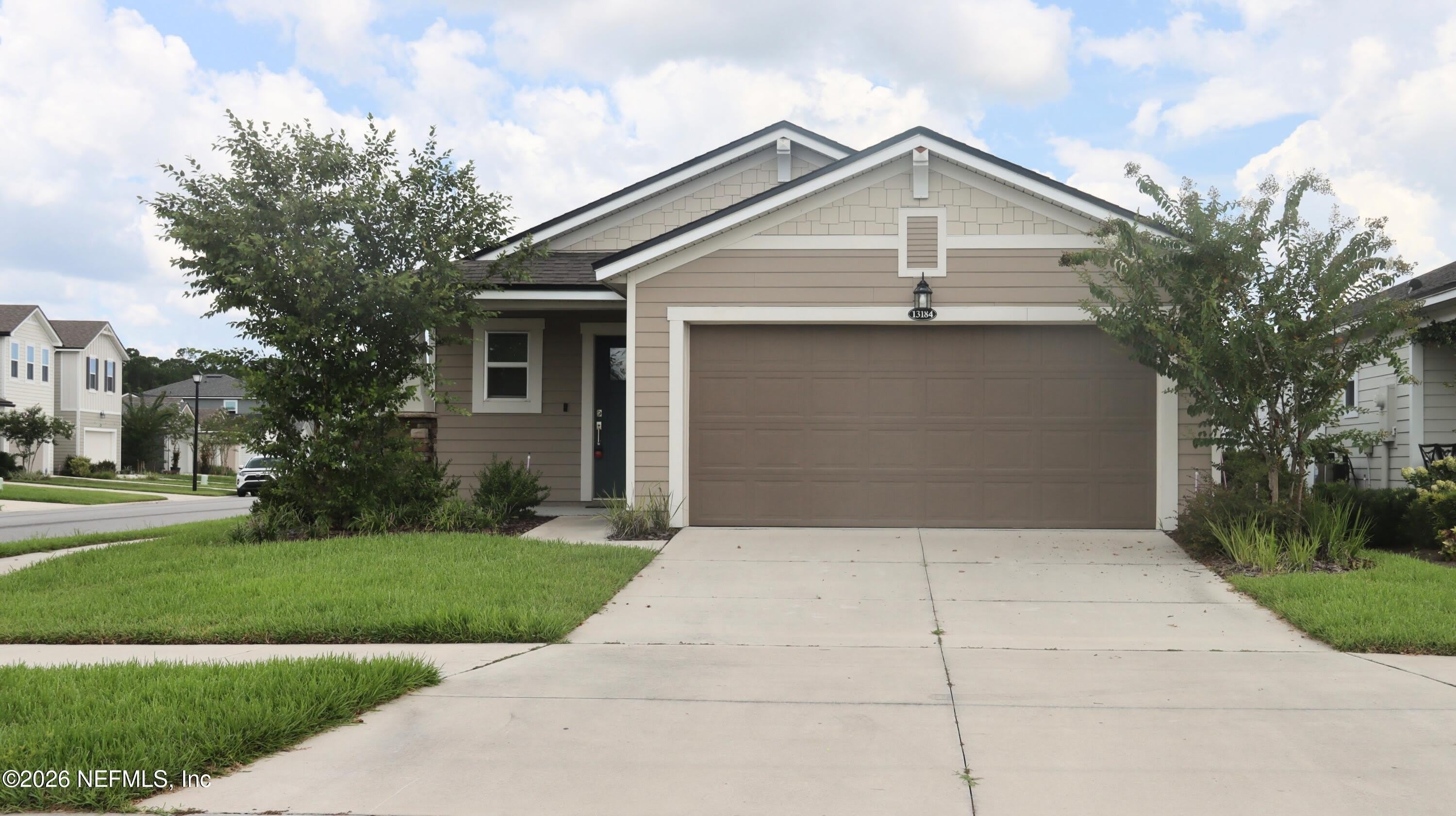 13184 HOLSINGER Boulevard – photo 1