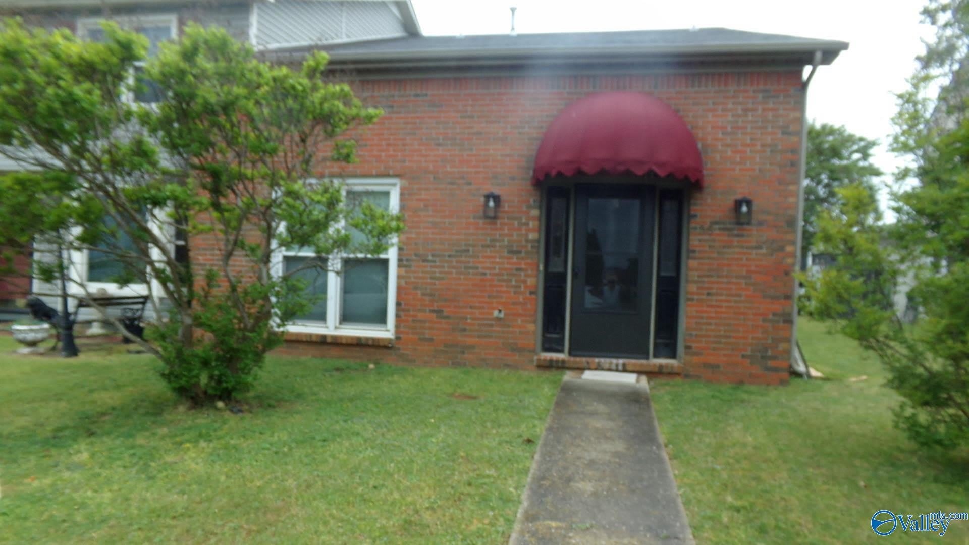 35 Harborview Court