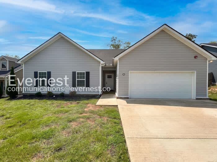1014 Echo Ridge Road – photo 1 of 22