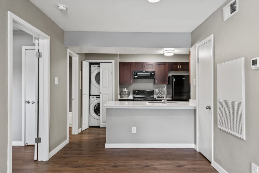 Clarewood Apartments – photo 1
