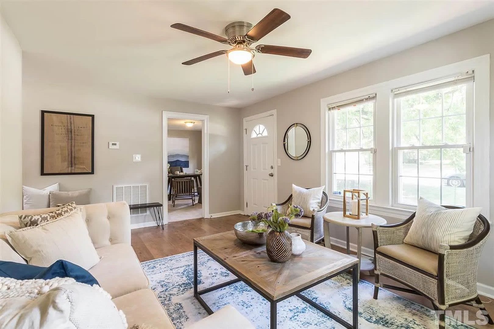 Room In 4 Bedroom Home At Okelly St – photo 1