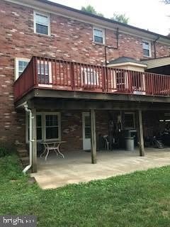 7600 ROGUES ROAD – photo 1 of 15