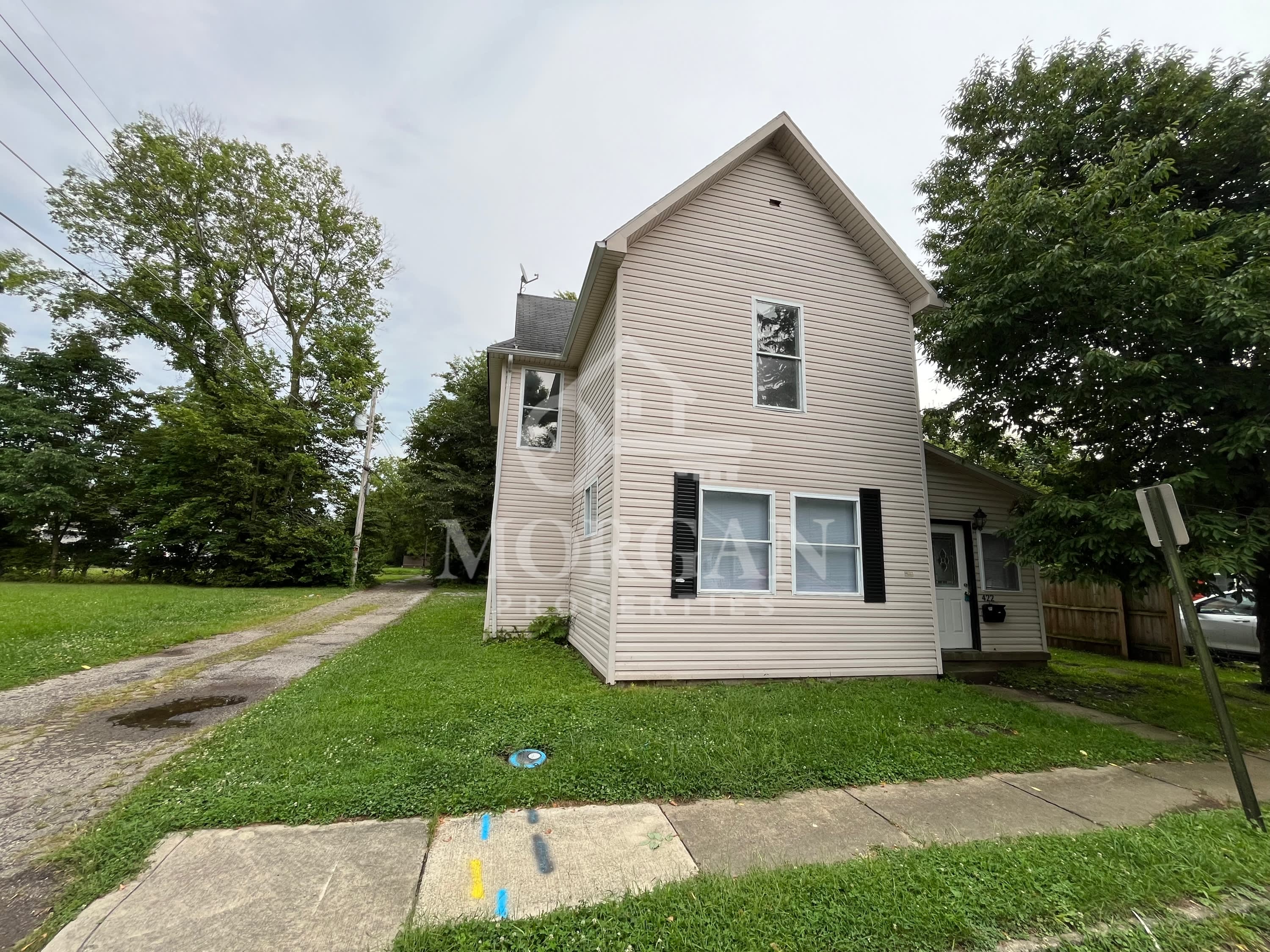 422 Chase Street – photo 1