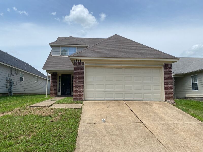4832 Royal Run Dr – photo 1