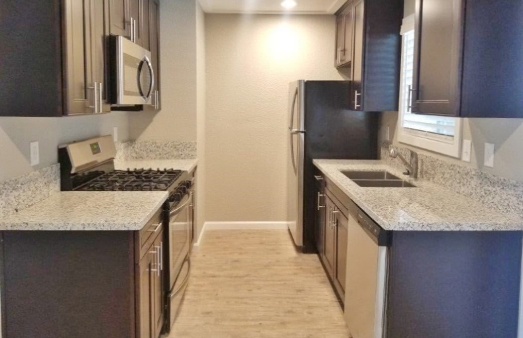 Fairway Estates Apartments – photo 1 of 149