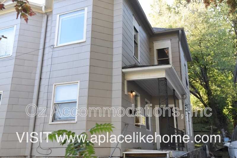 1408 N 2nd St – photo 1