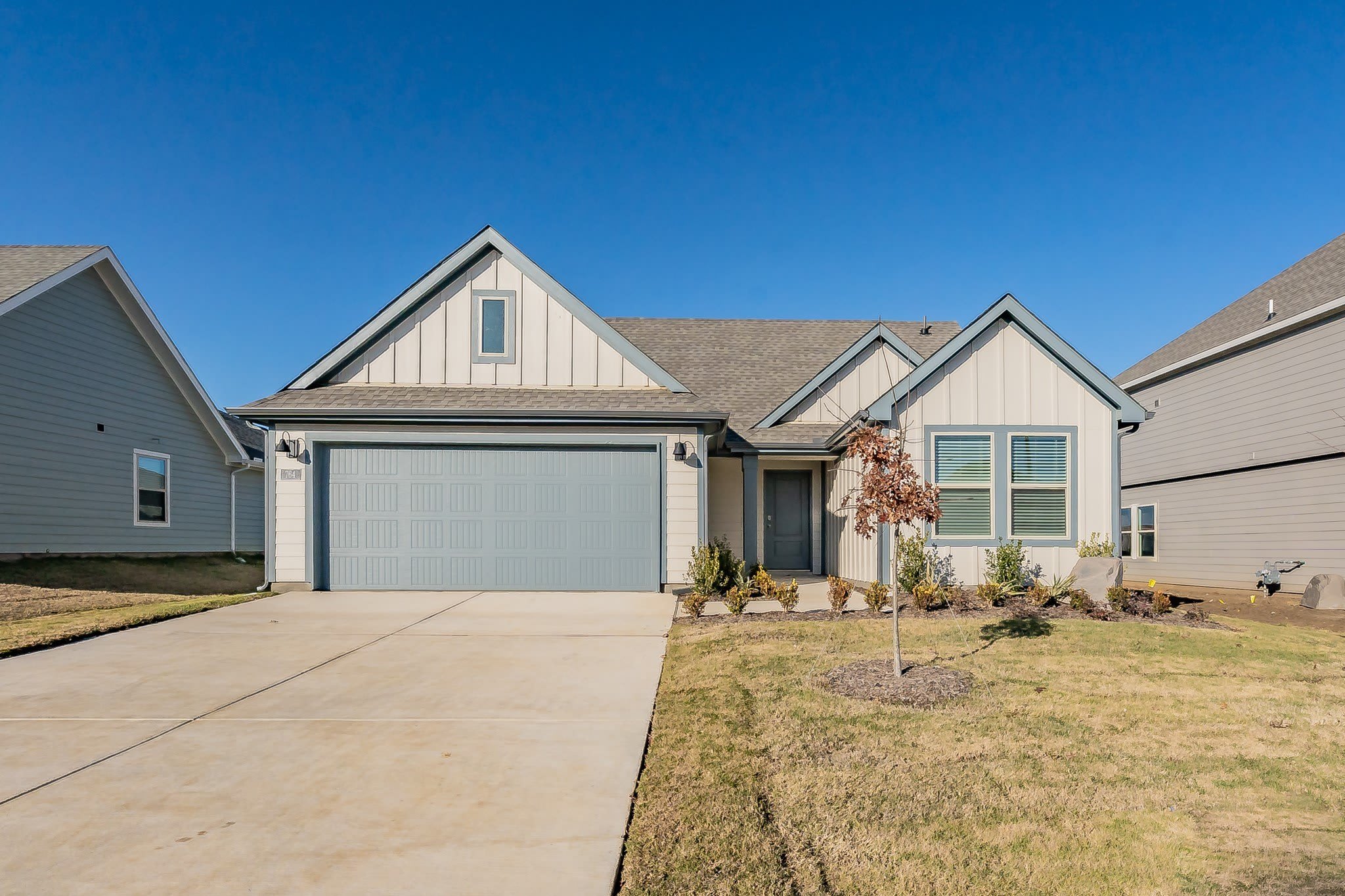 764 Primrose Lane – photo 1 of 40