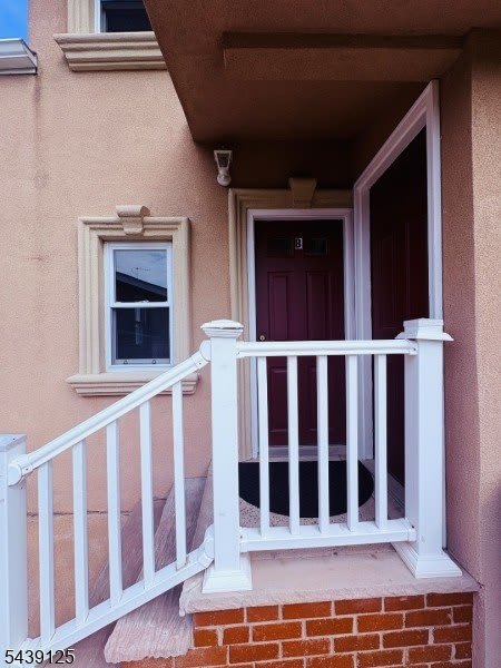 614 Main St – photo 1 of 13
