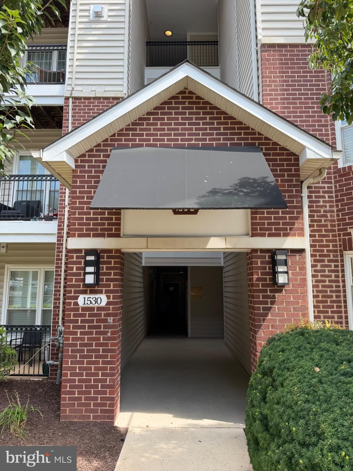 1530 SPRING GATE Drive – photo 1