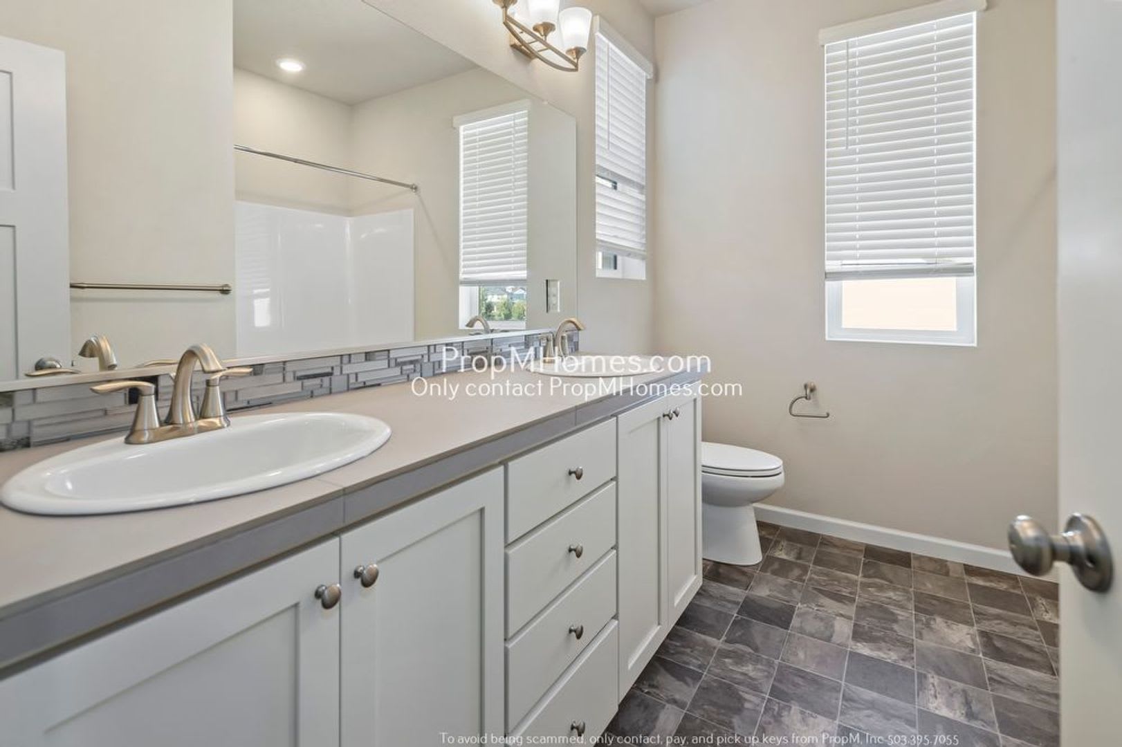 Lovely Three Bedroom Retreat In Reed S Crossing – photo 1 of 173