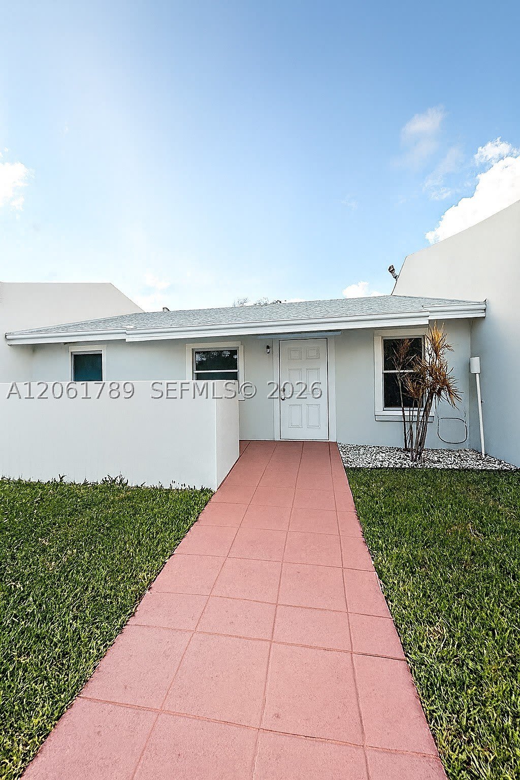 10385 SW 209th Ln – photo 1 of 9