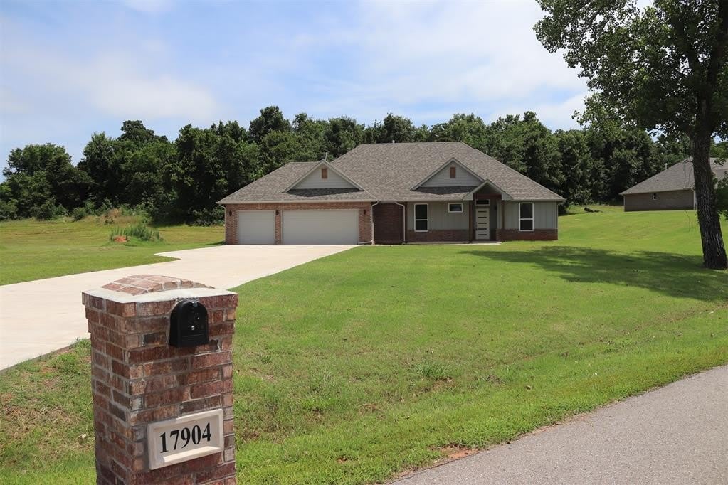 17904 Salem Road – photo 1 of 30