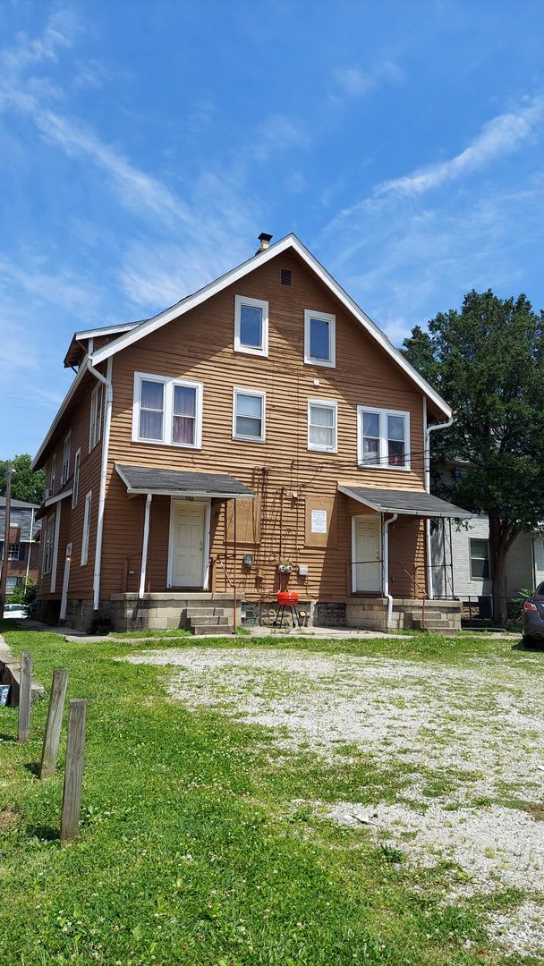 PRIME LOCATION – photo 1