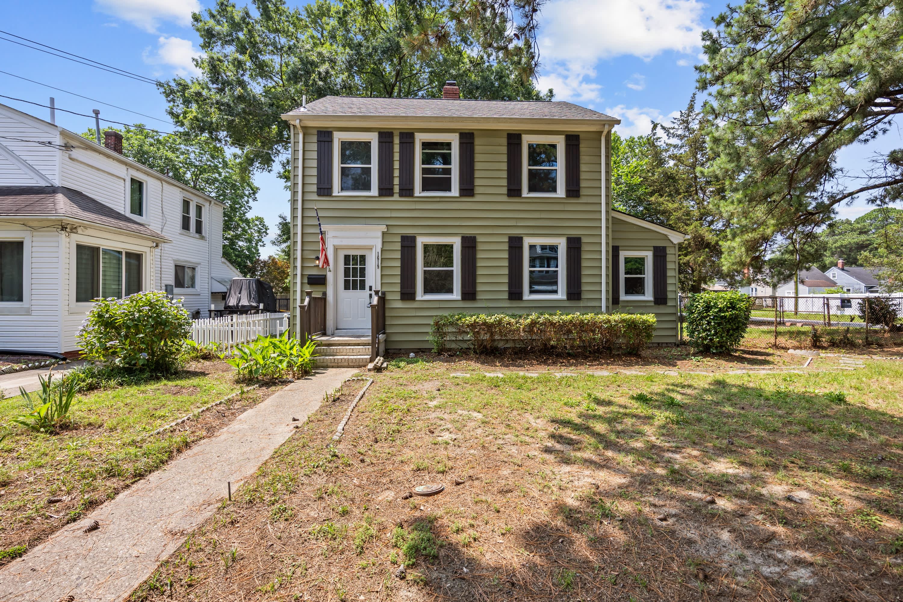 1619 Bain Street – photo 1