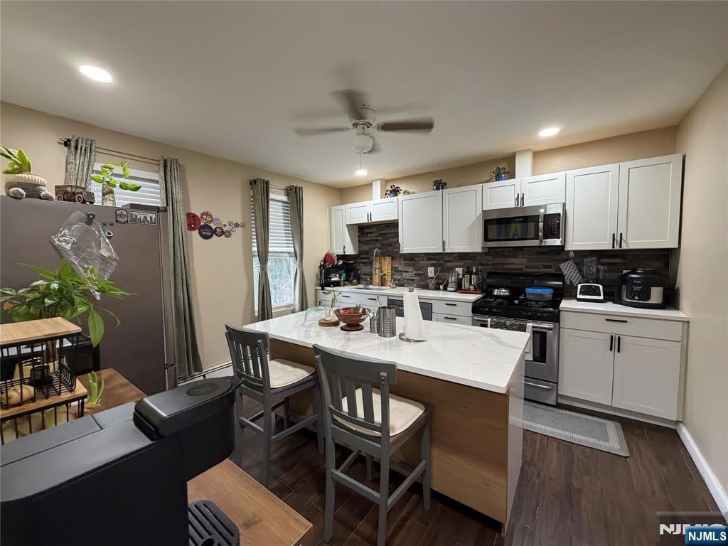 551 Hoboken – photo 1 of 14