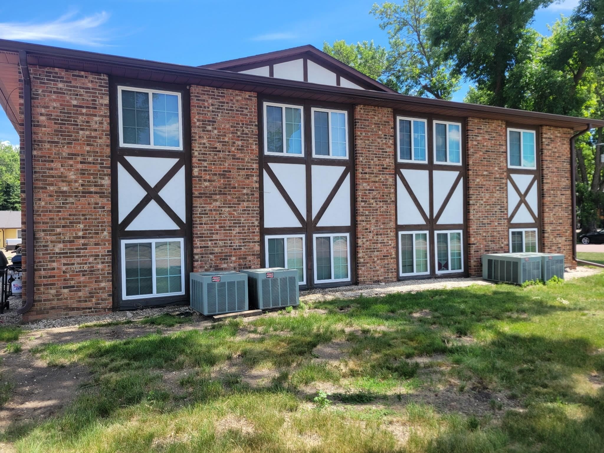 1010 16th Street – photo 1 of 21