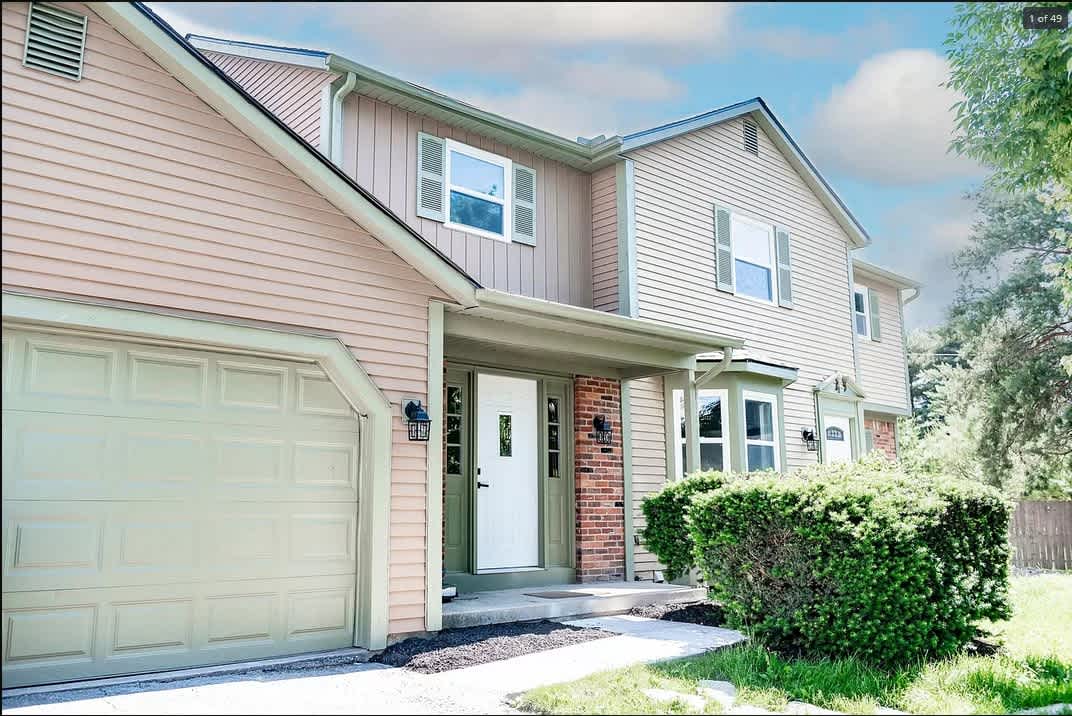 1560 Waterstone Court – photo 1