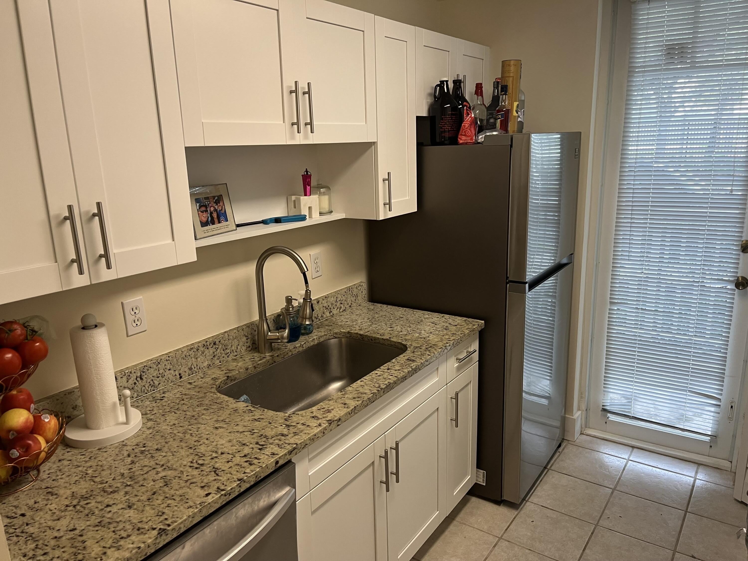1152 University Boulevard – photo 1 of 21