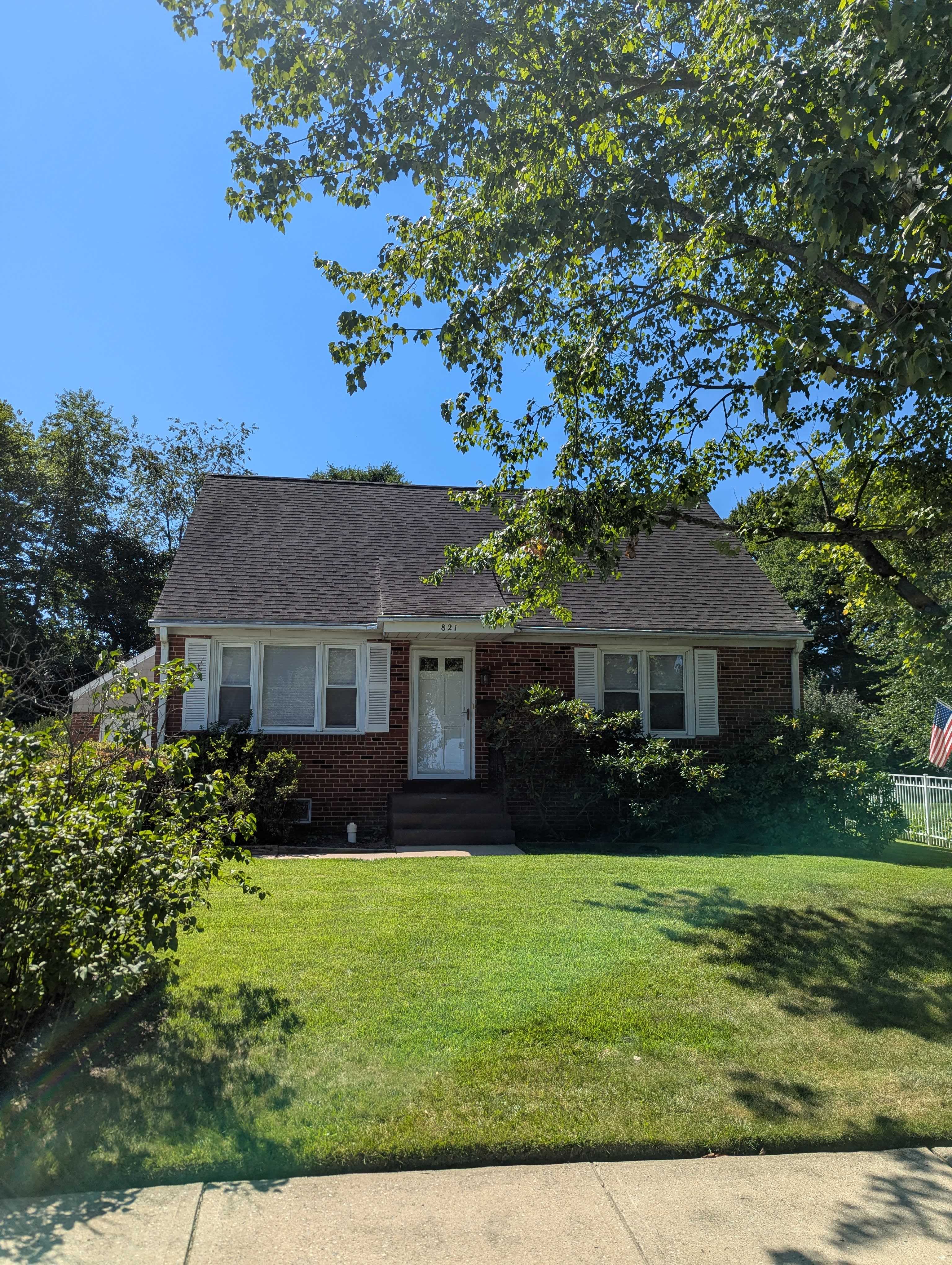 821 Kenyon Lane – photo 1 of 30