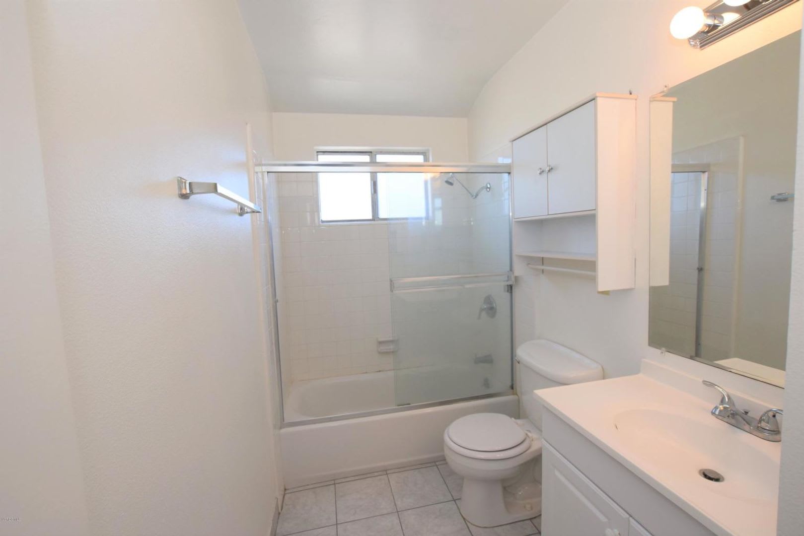 Popular Victoria Avenue Penthouse – photo 1 of 77