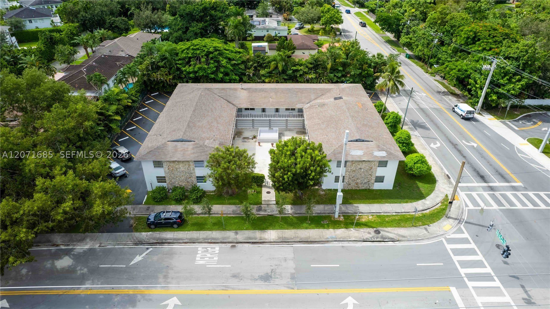6650 Miller Dr – photo 1