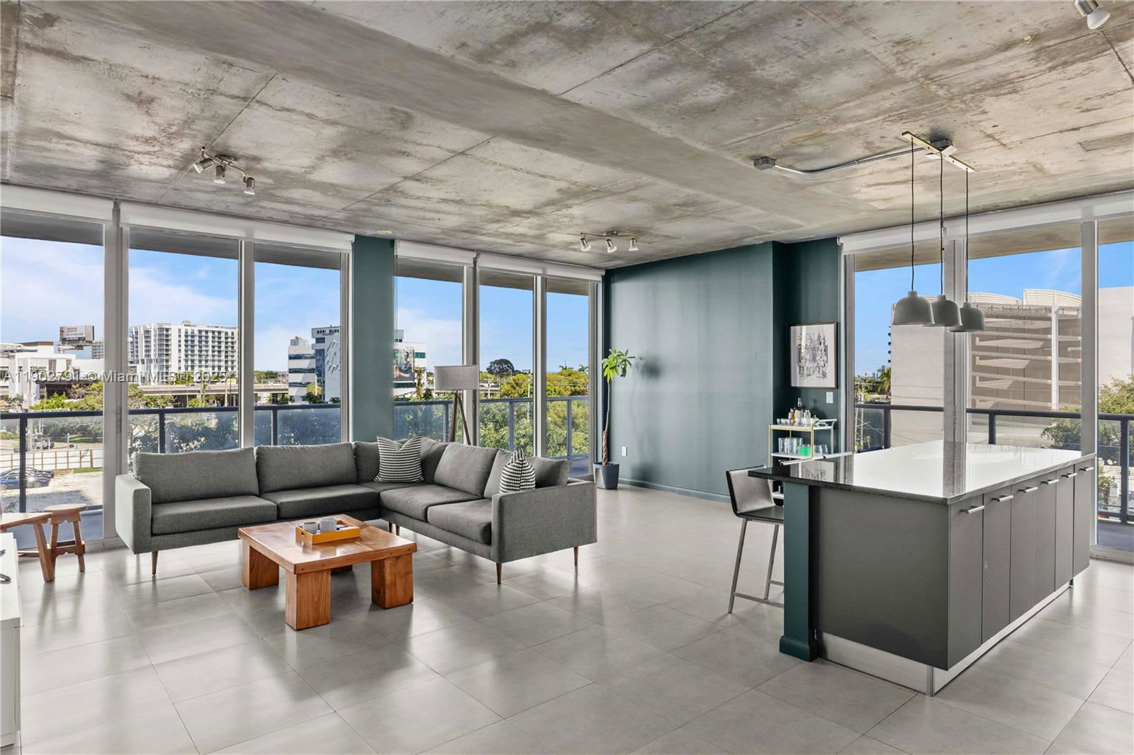 3470 East Coast Avenue – photo 1