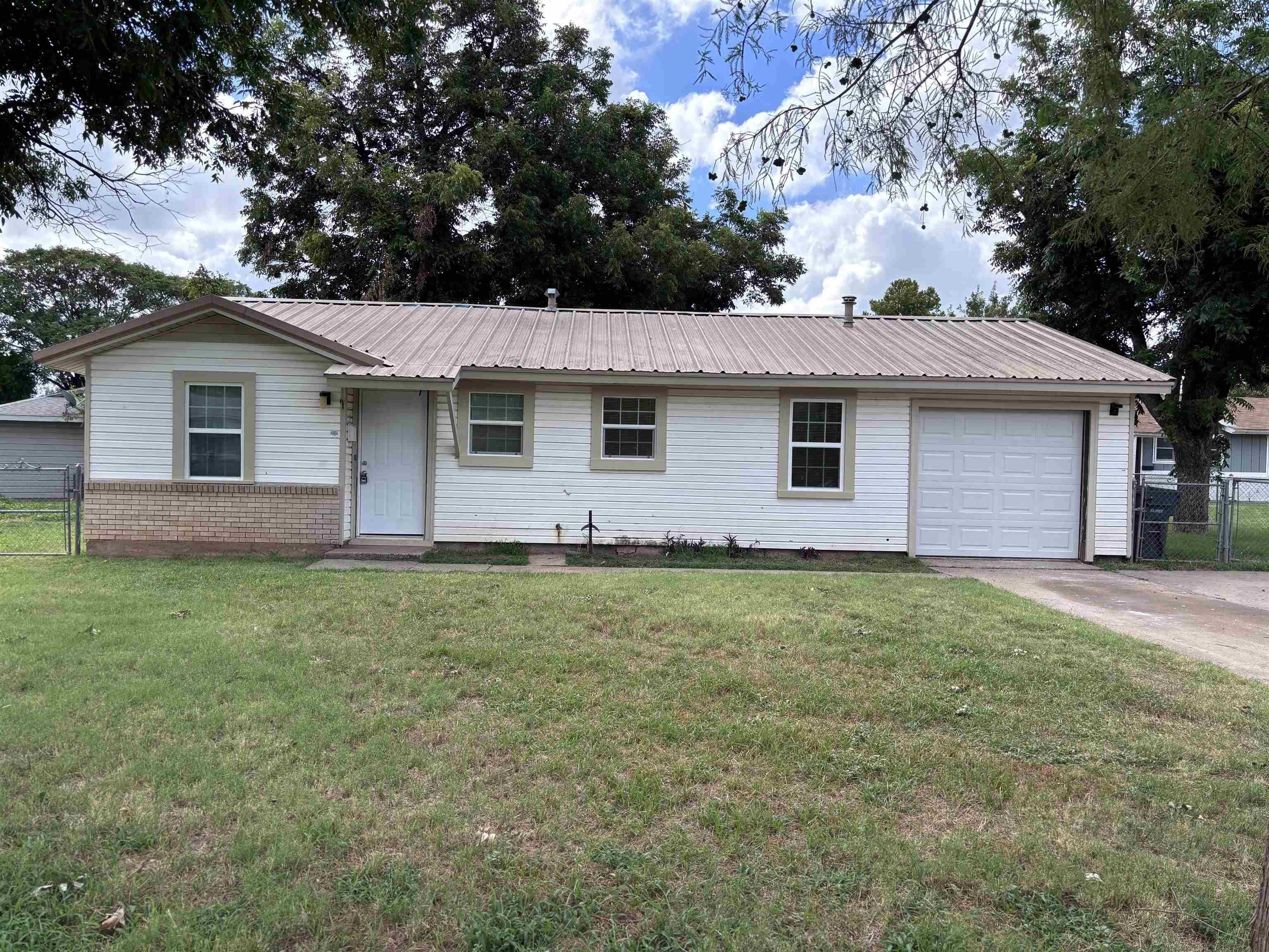 4107 PALOMINO STREET – photo 1