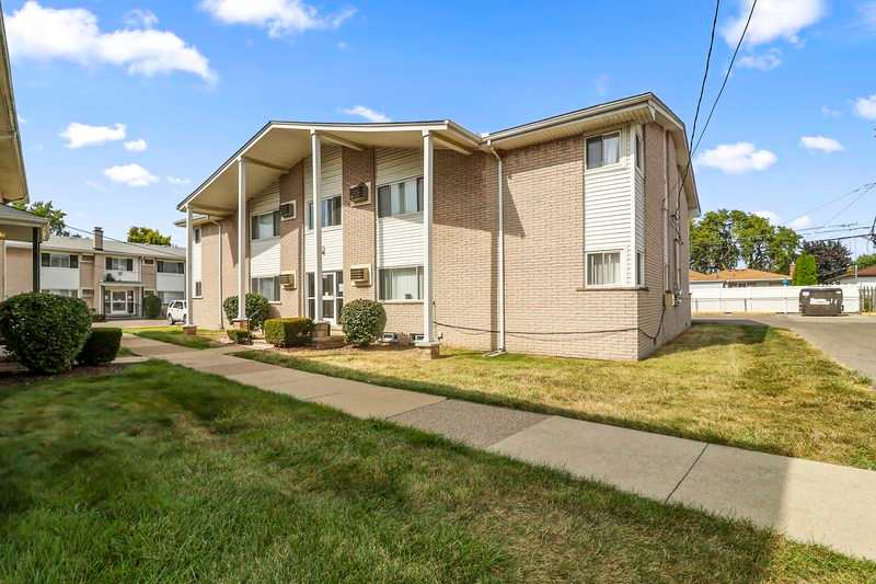 610 Harrison Boulevard – photo 1 of 10