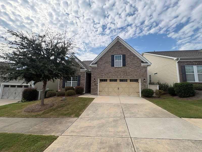 676 Scarlet Baby Dr – photo 1 of 23