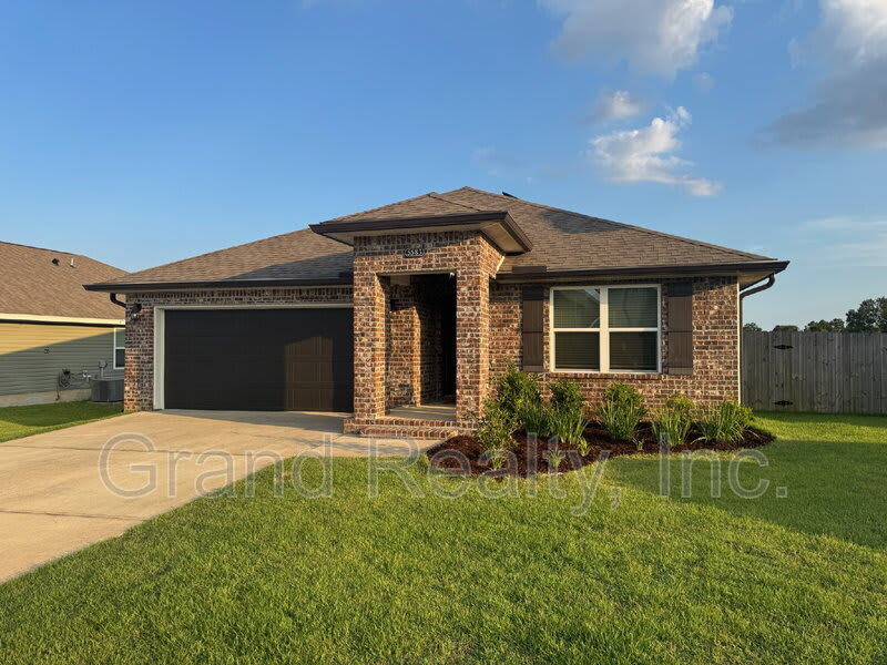 5583 Guinevere Lane – photo 1