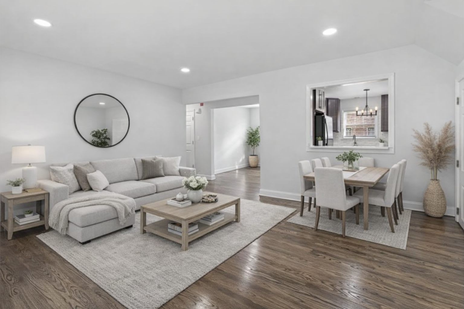 Riverview Manor Apartments – photo 1 of 18