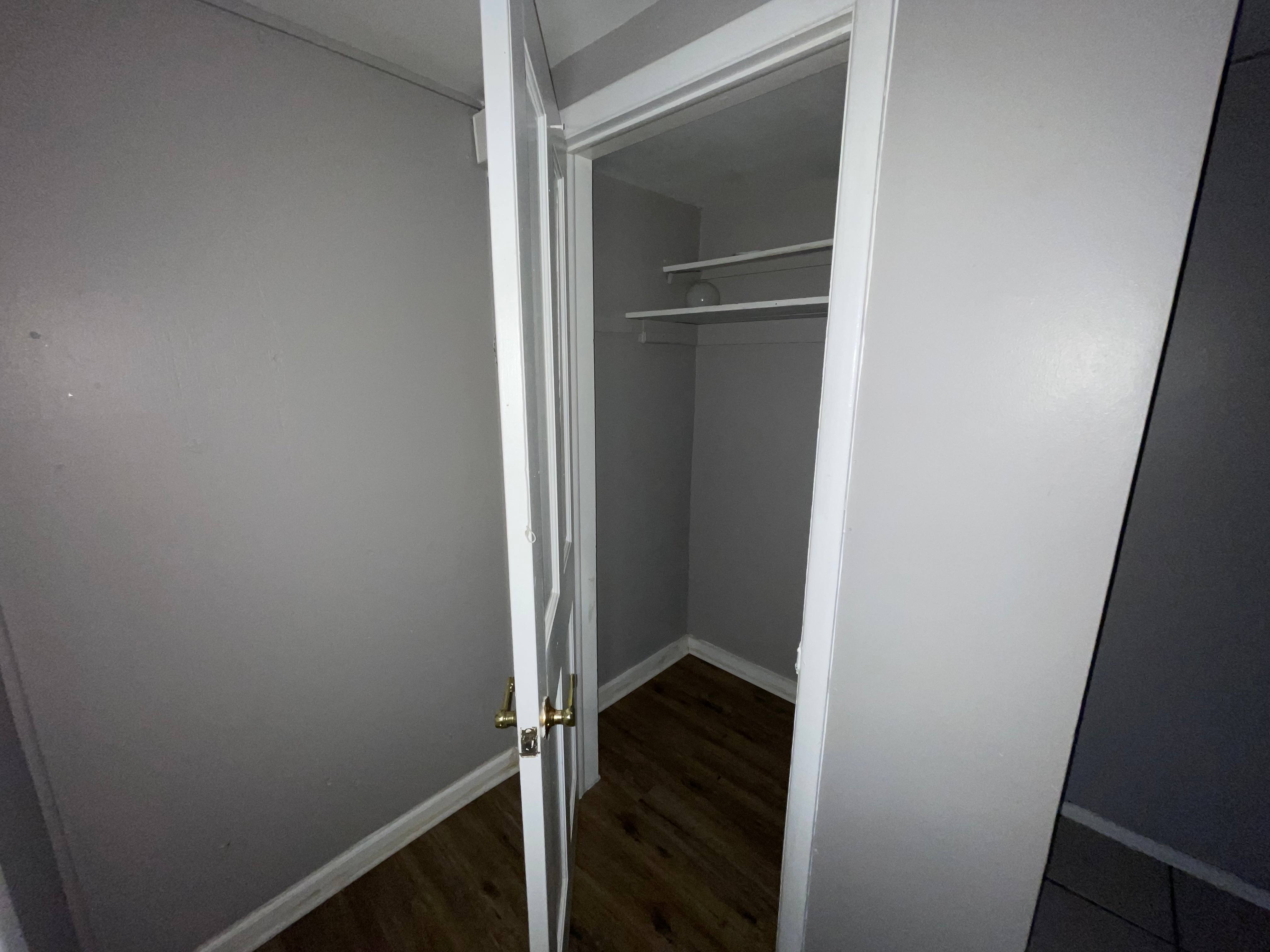 491 Clinton Ave – photo 1