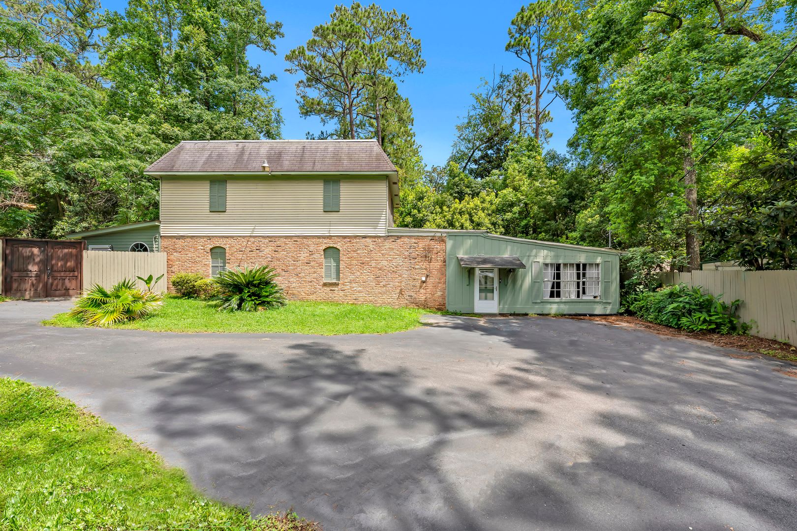 410 D Westwood Street – photo 1