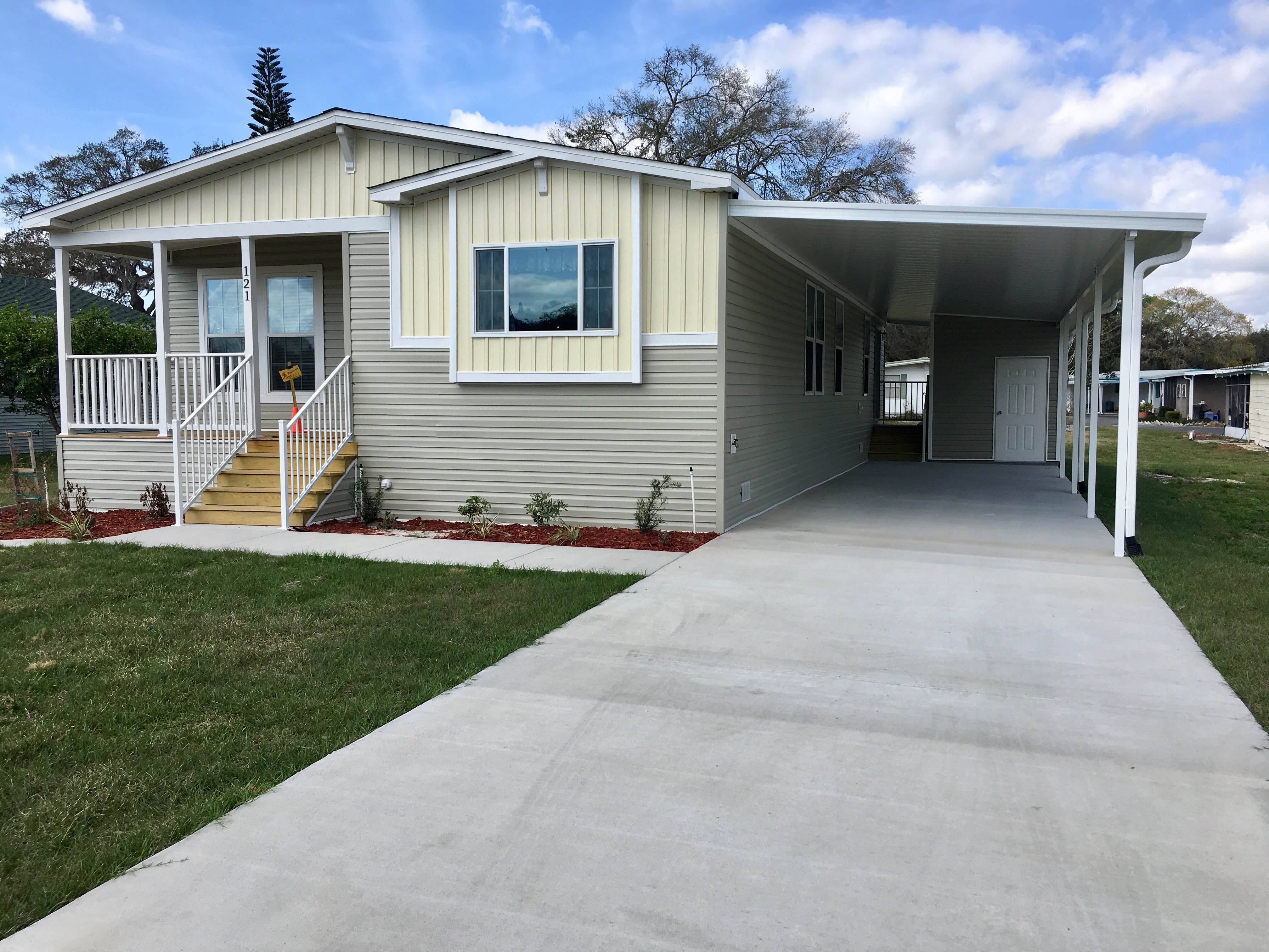 459 Emden St – photo 1 of 10