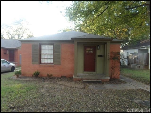 2318 S Louisiana Street – photo 1
