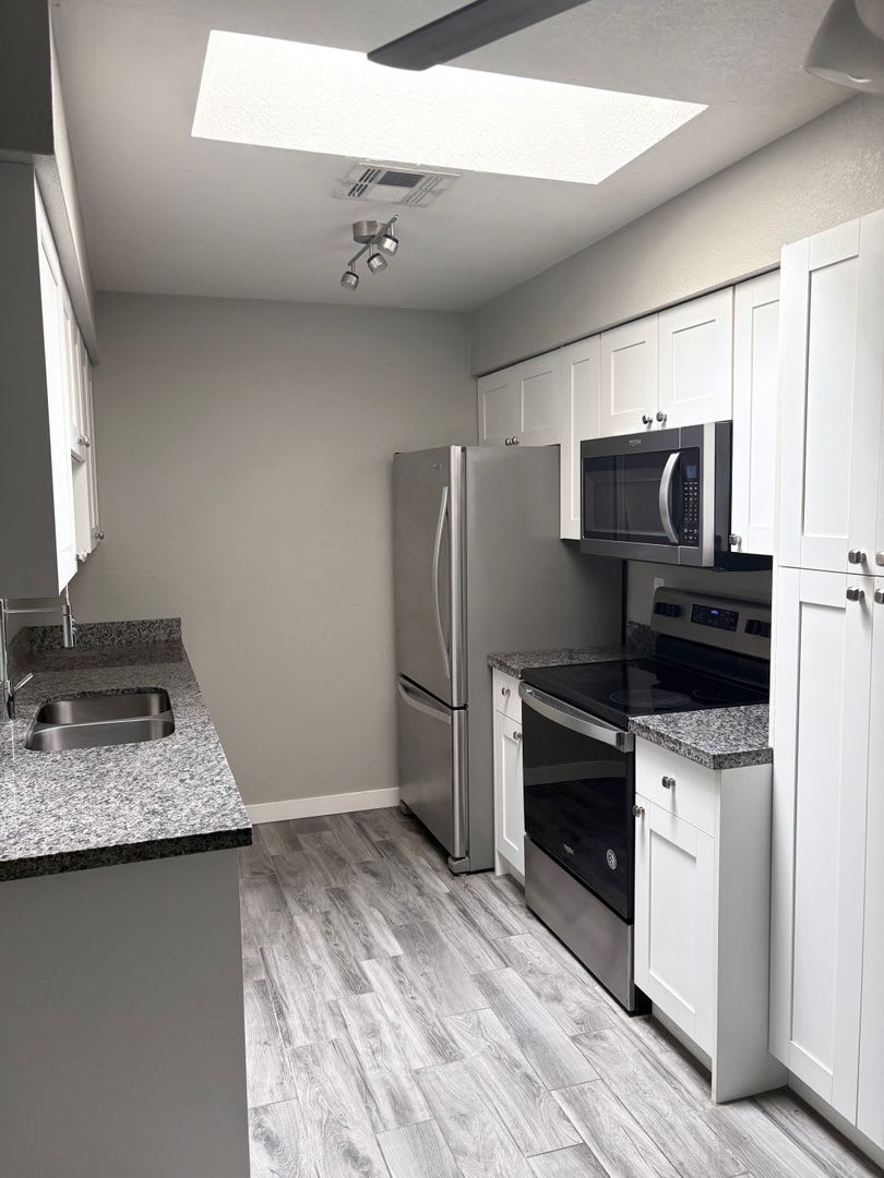 **BEAUTIFUL RENOVATED 2 BEDROOM/2 BATHROOM PATIO HOME IN CHANDLER (CHANDLER BLVD & COOPER)** – photo 1