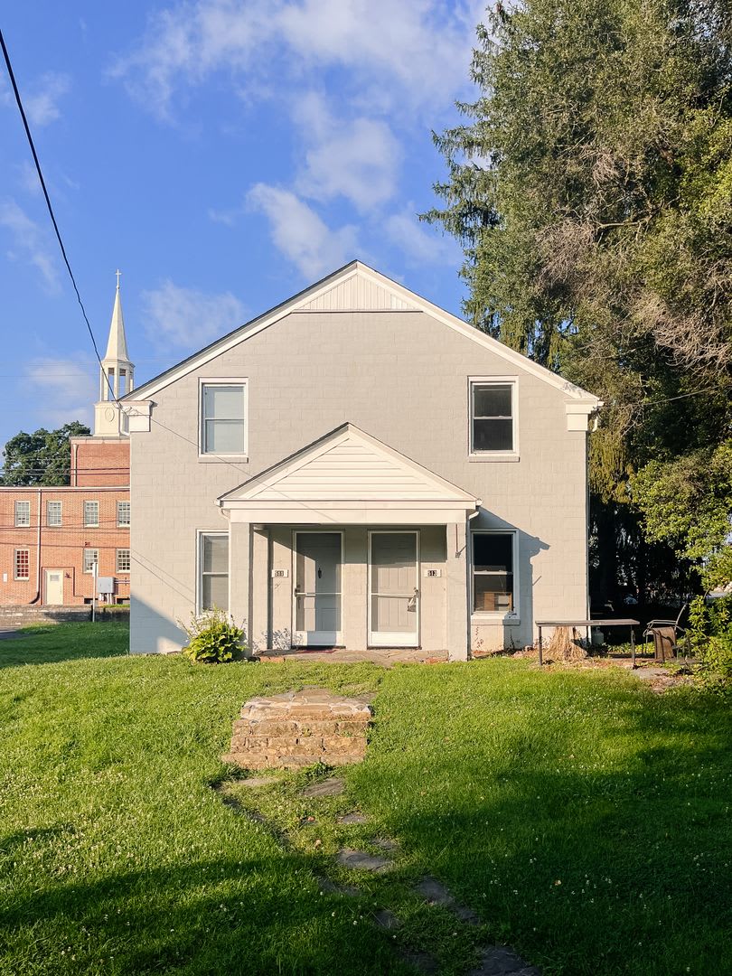2 Bedroom 1 Bath Duplex – photo 1