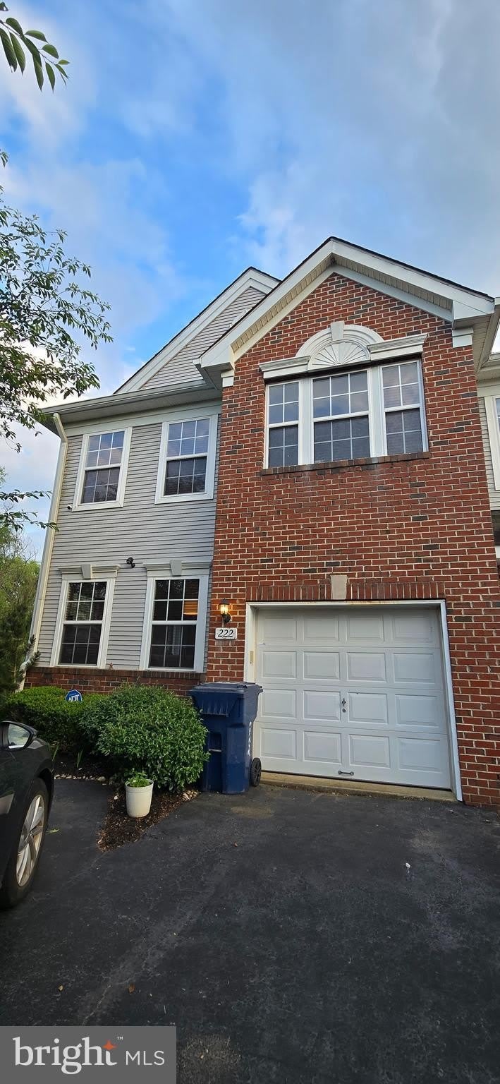 222 FOUNTAYNE Lane – photo 1