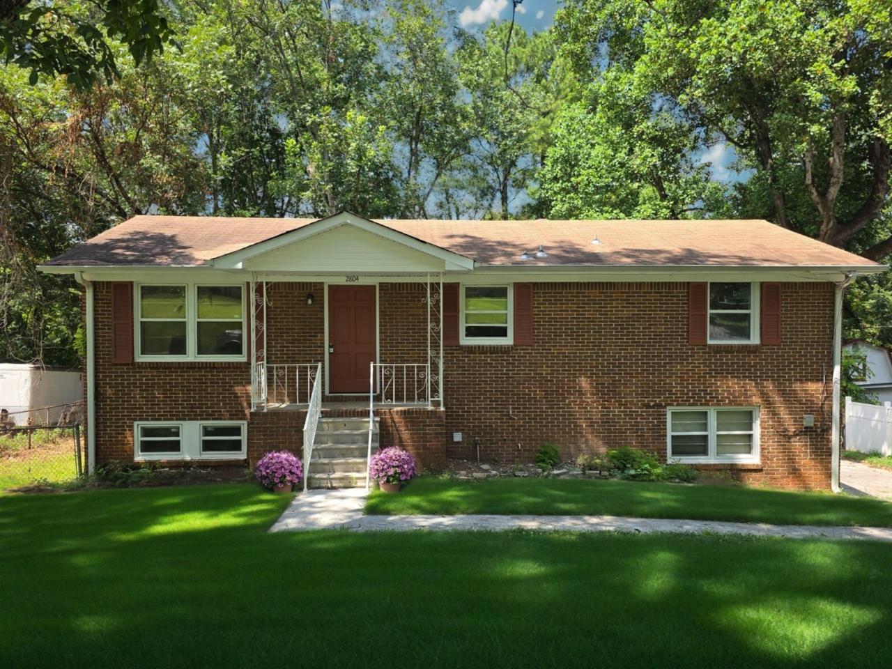 2804 Brett Road Northwest – photo 1