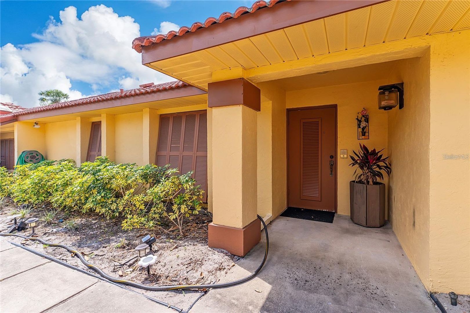 2BR/2BA Orlando Villa with Private Pool & 2-Car Garage — $1,850/mo – photo 1