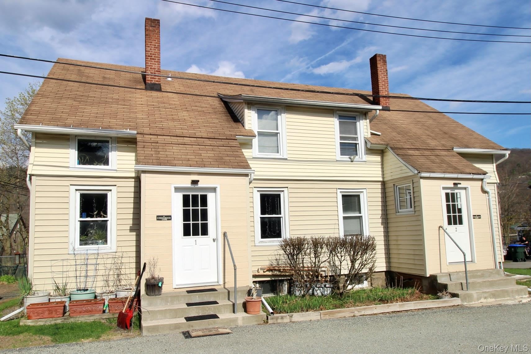 4 Schoolhouse Lane – photo 1 of 12