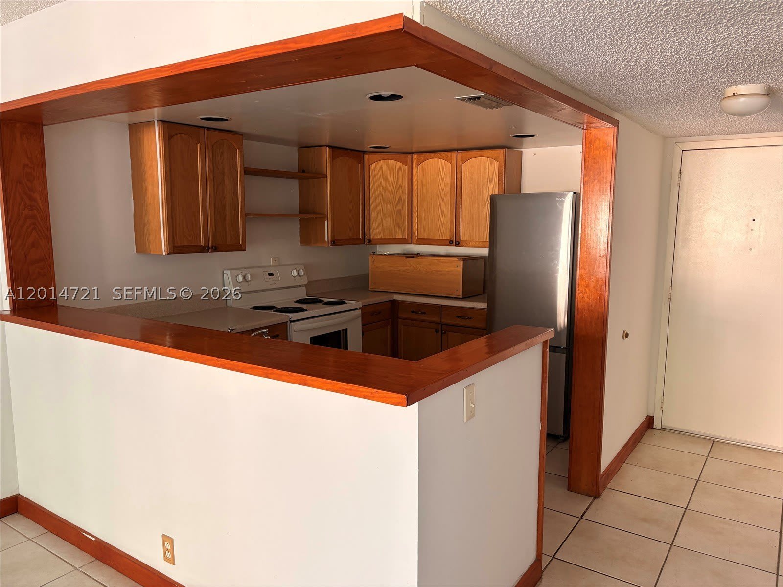 20860 San Simeon Way – photo 1 of 6