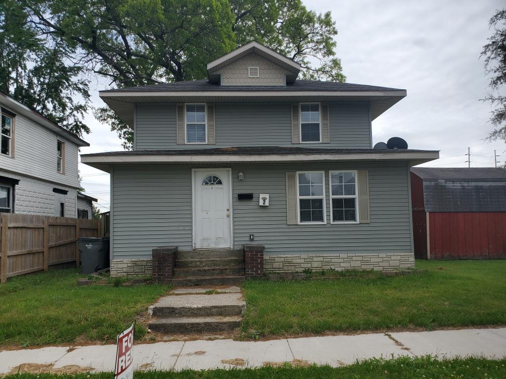 711 McDonald St – photo 1 of 9