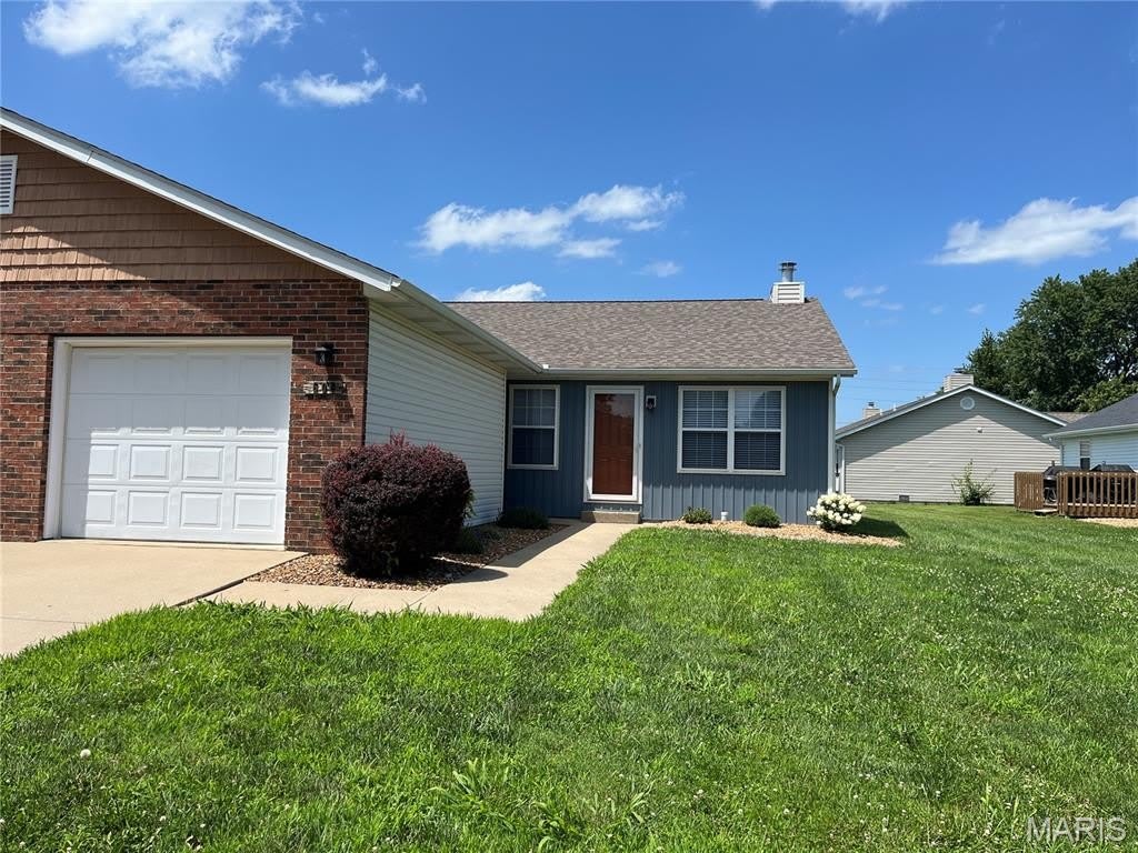 606 Donna Drive – photo 1 of 14