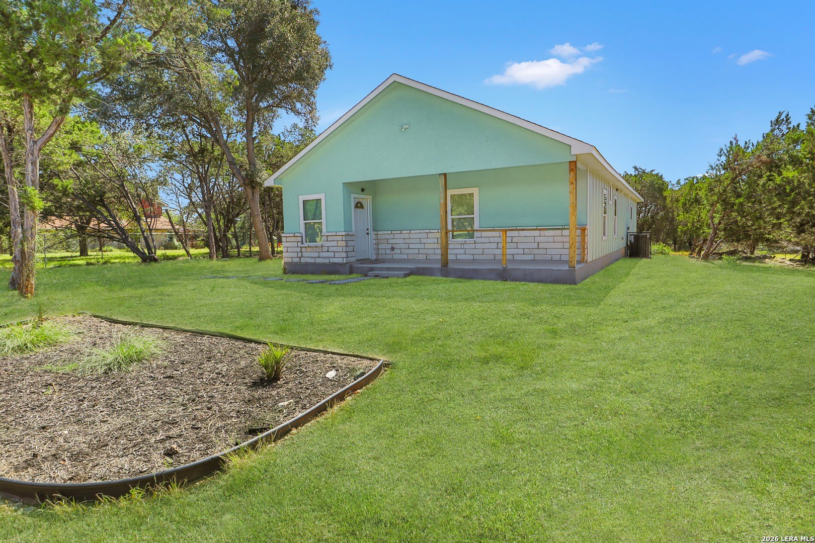 1416 SKYLINE HLS – photo 1
