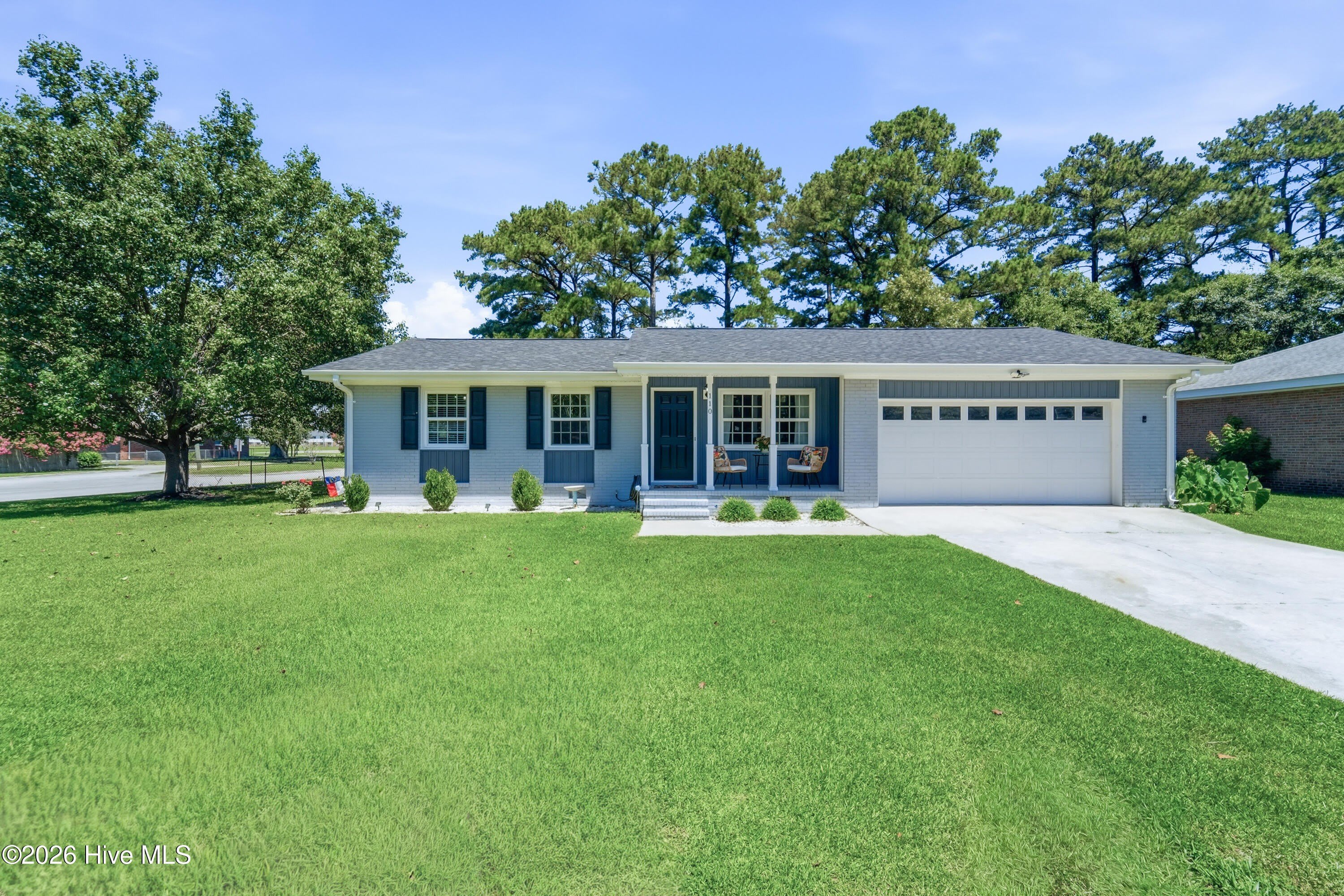 110 Estate Drive – photo 1