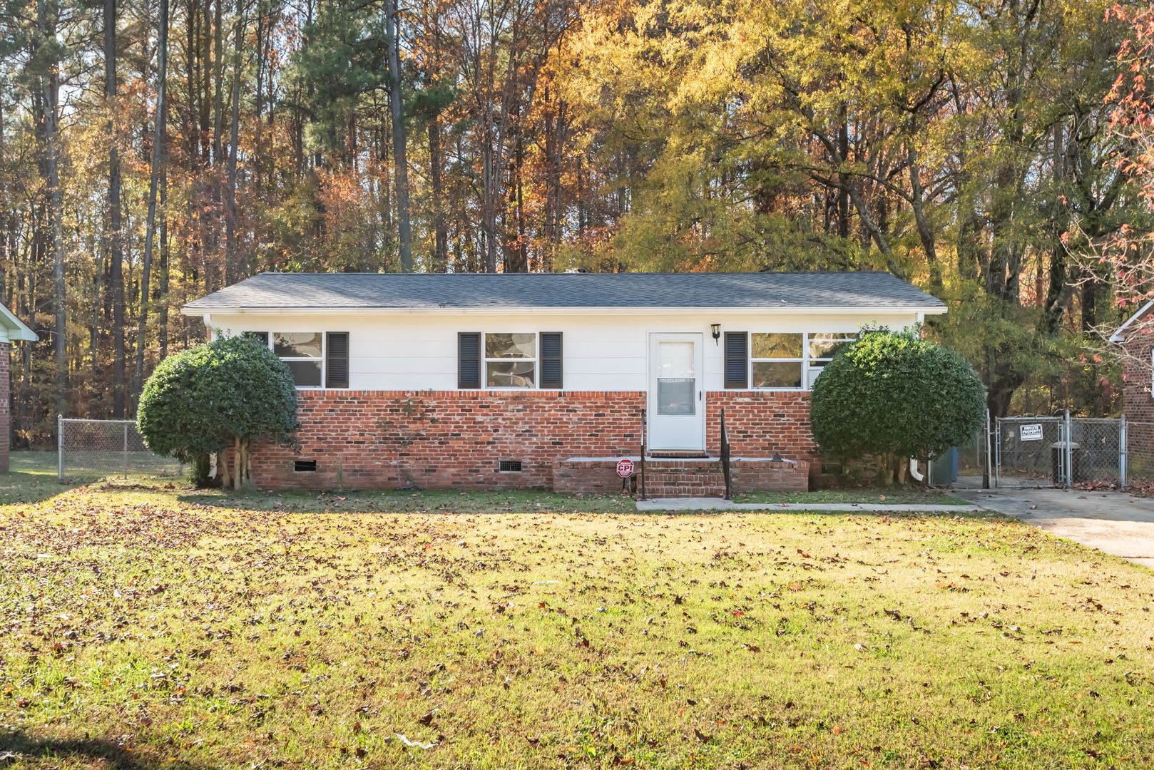 3Bed/1.5Bath Cozy & Convenient in Durham NC! – photo 1