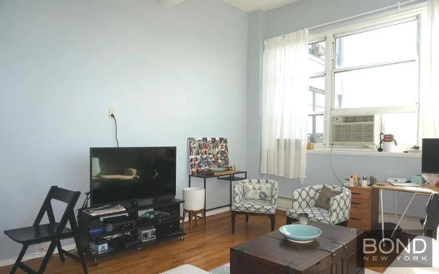 505 Court St – photo 1